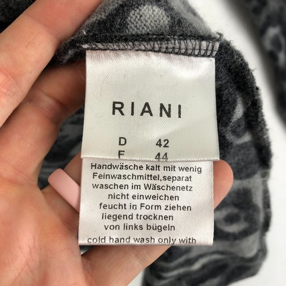 Riani Women's Size 12 Grey Animal Print Angora Blend Sweater Knit Long Sleeve - Picture 15 of 15